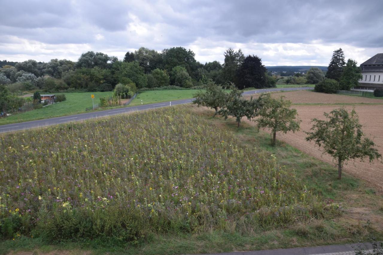 Ferienwohnung Fewo Landweg Limburg an der Lahn Exterior foto